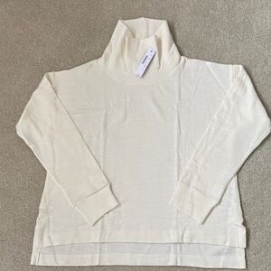 J.Crew Cream Vintage Fleece Cotton Terry Turtleneck AS079. NWT.  Sz M